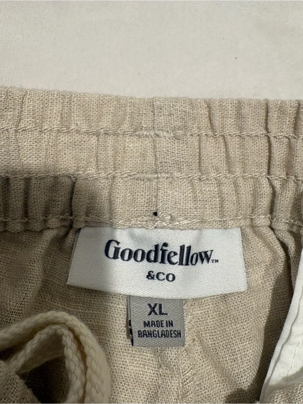 Goodfellow & Co Men's Drawstring Shorts in Natural Cream